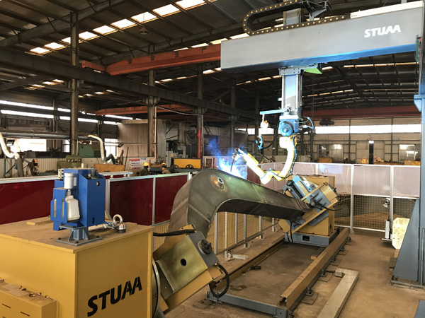 動臂、斗桿機器人焊接系統(tǒng)