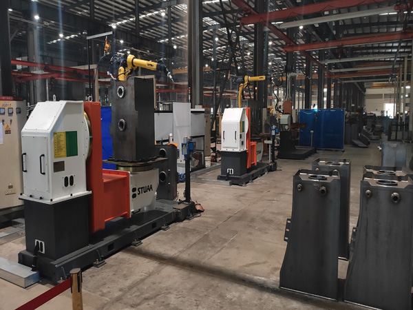 油箱機器人焊接系統(tǒng)